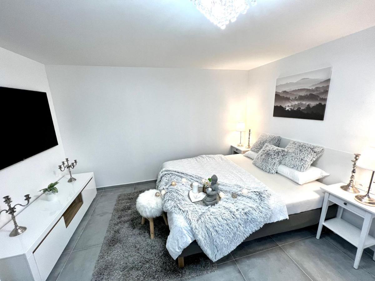 Apartmány Ellie Znojmo Exterior foto