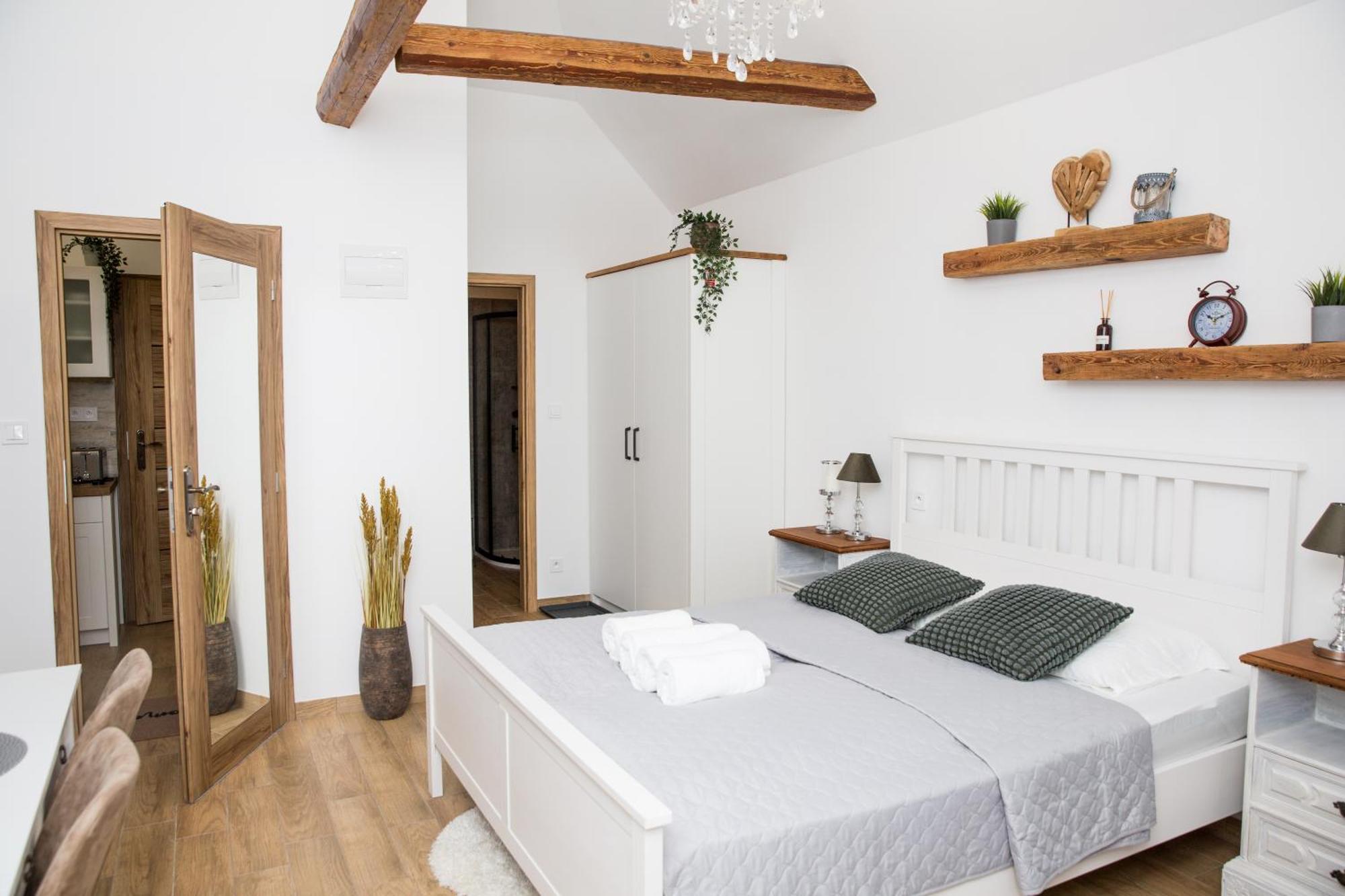 Apartmány Ellie Znojmo Exterior foto